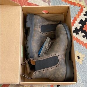 Blundstone Women’s Brown Chelsea Boots